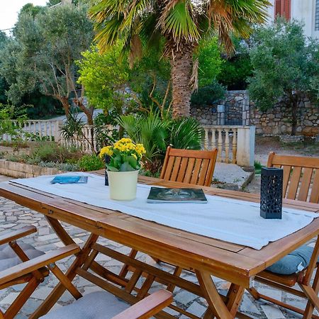 Apartment Pepermint - Iqm Destination Quality Veli Lošinj Zewnętrze zdjęcie