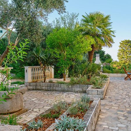 Apartment Pepermint - Iqm Destination Quality Veli Lošinj Zewnętrze zdjęcie